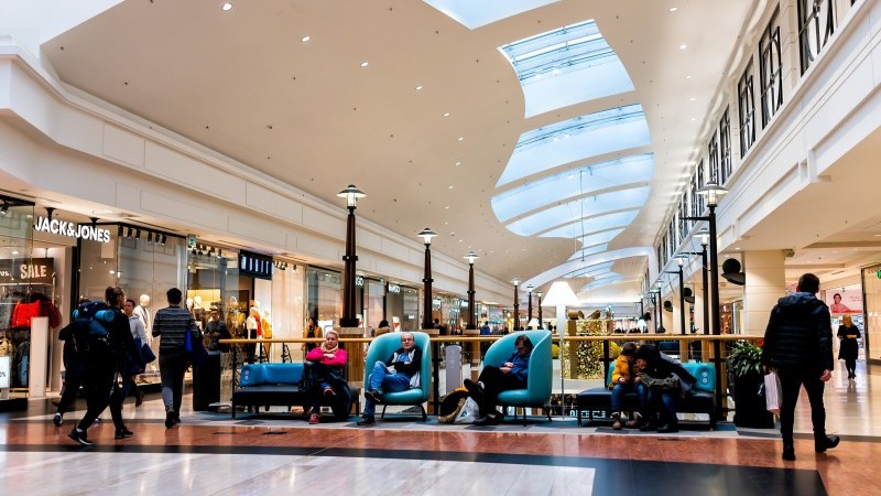 4Q21 &ldquo;Consumption boom&rdquo; in Poland and a hawkish central bank governor