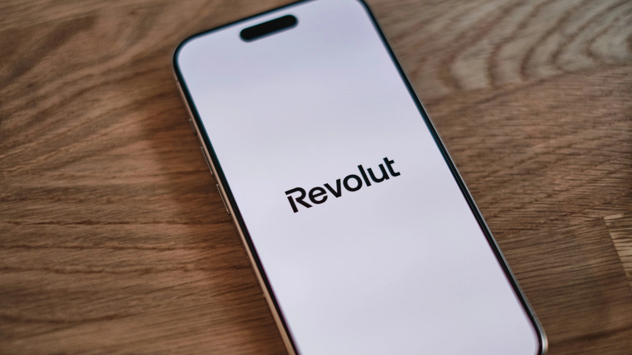 Revolut launches EURR, its first euro stablecoin, on Ethereum via Stripe&rsquo;s Bridge